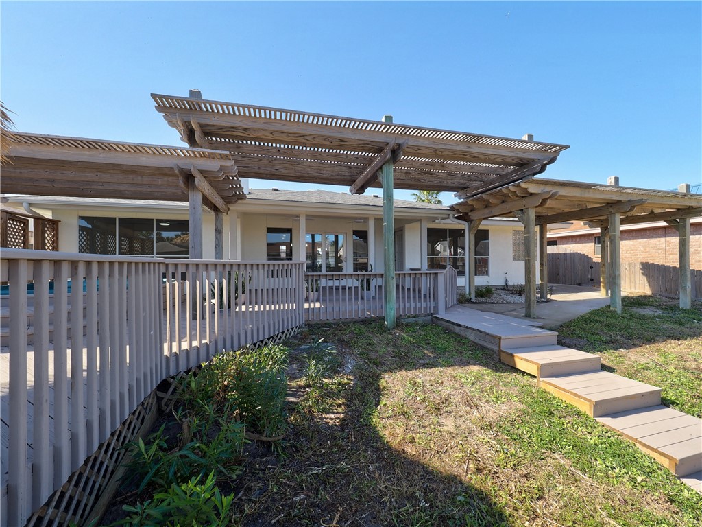 13818 Halyard Dr. Property Photo 27