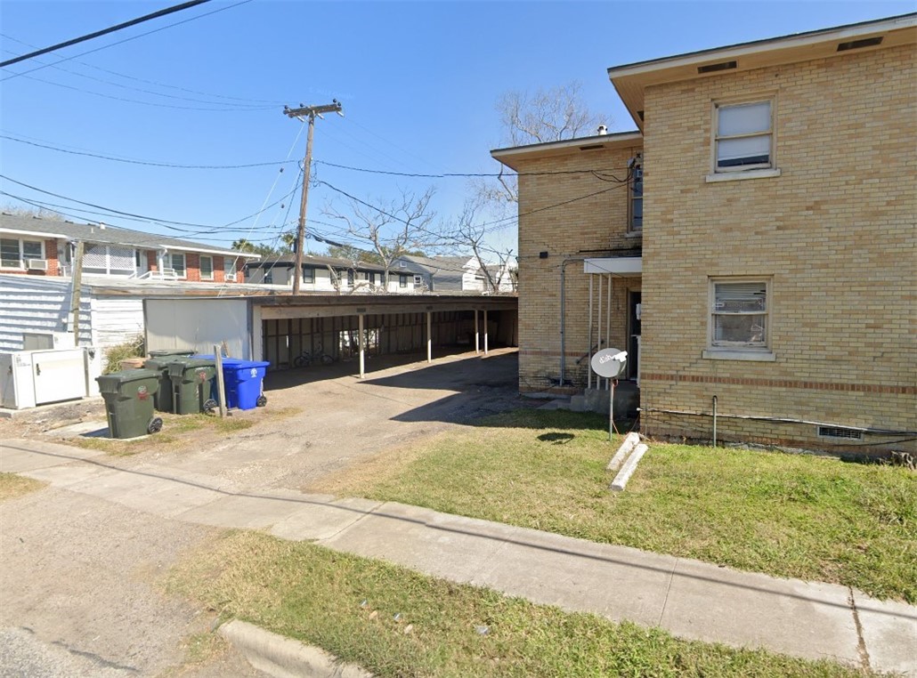 254 Rosebud Ave Property Photo 2