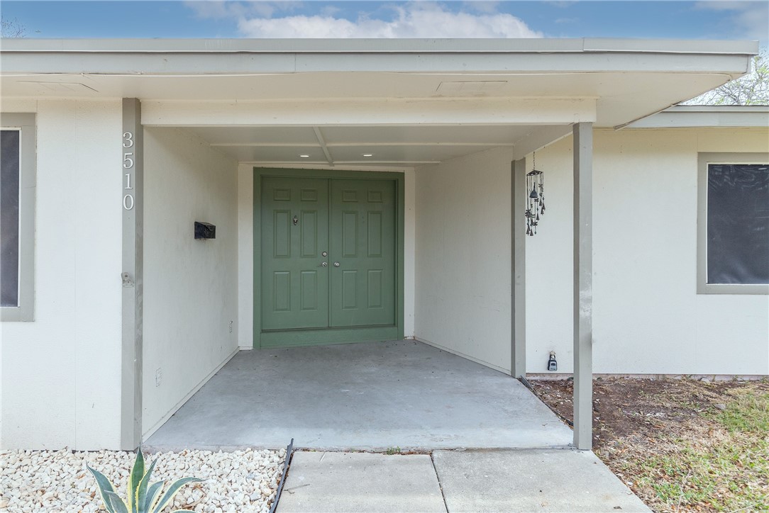 3510 San Antonio St Property Photo 3