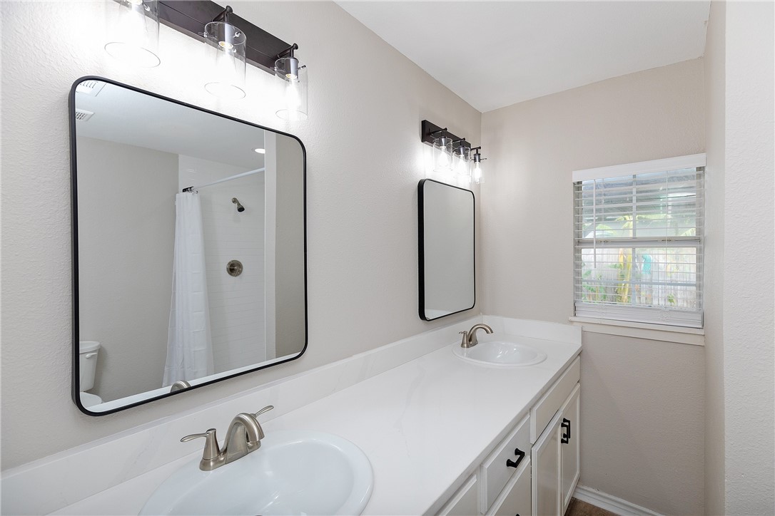 3510 San Antonio St Property Photo 27