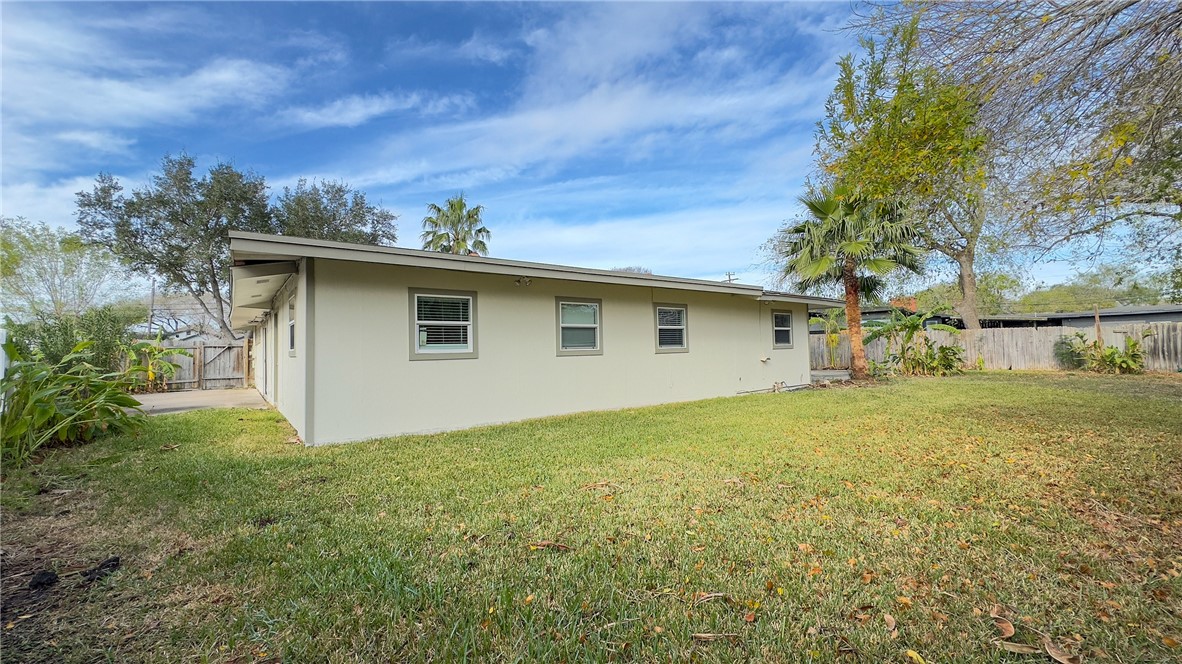 3510 San Antonio St Property Photo 33