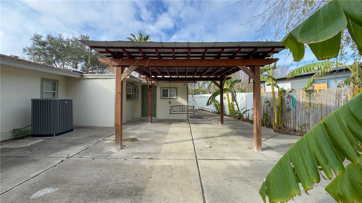 3510 San Antonio St Property Photo 35
