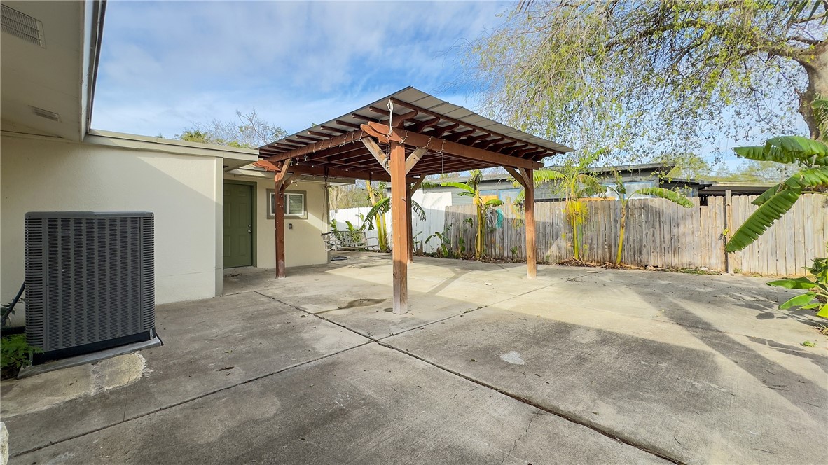 3510 San Antonio St Property Photo 39