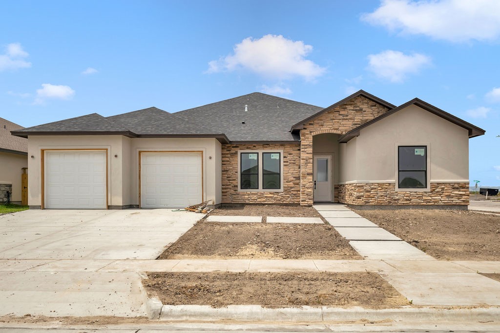 1470 Dragonstone Ct Property Photo 1
