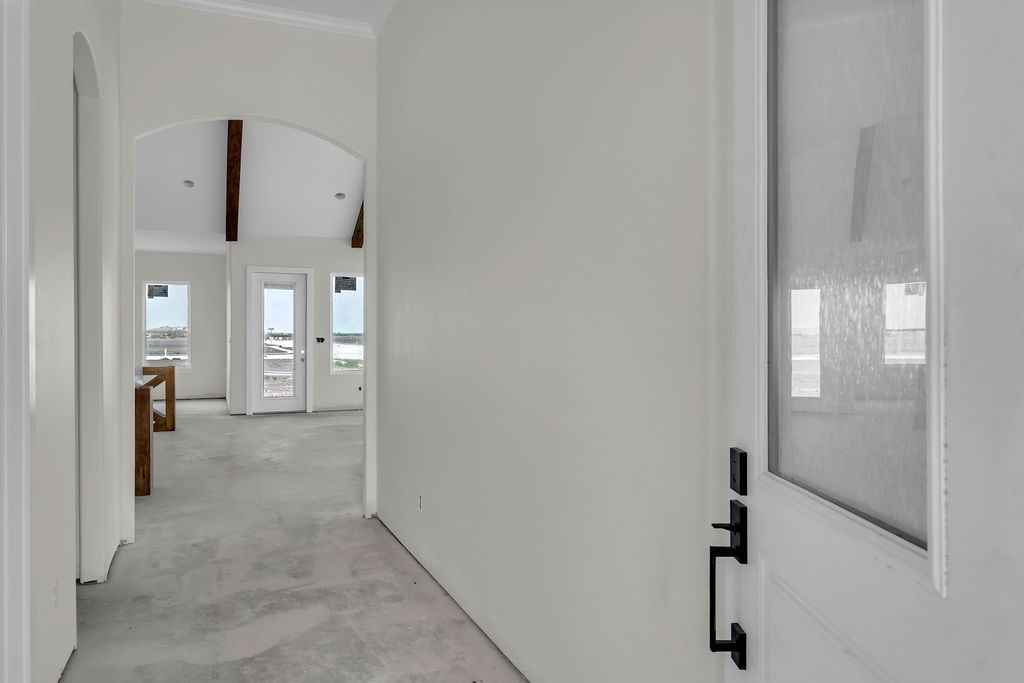 1470 Dragonstone Ct Property Photo 3