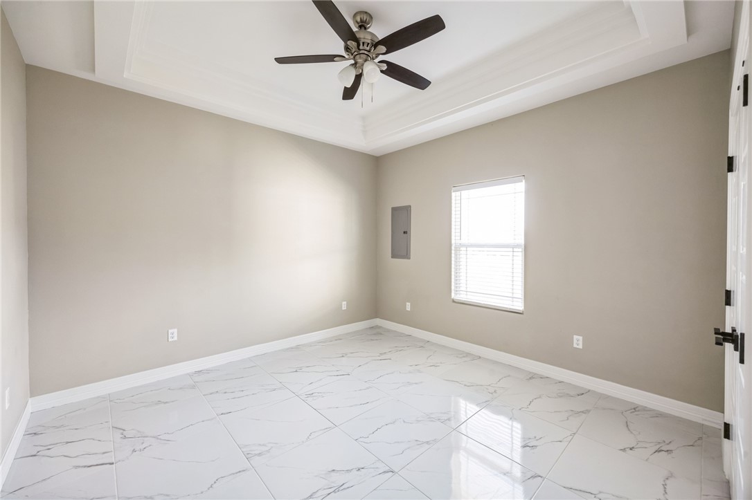 10705 N Sugar Bear Dr Property Photo 18