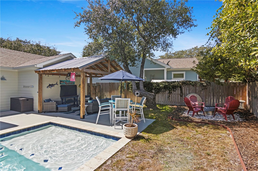 114 Boardwalk Ave Property Photo 34