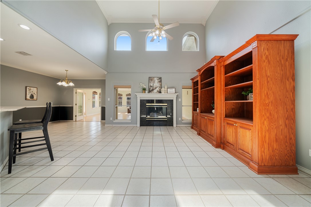 4513 Ammer Lake Dr Property Photo 4
