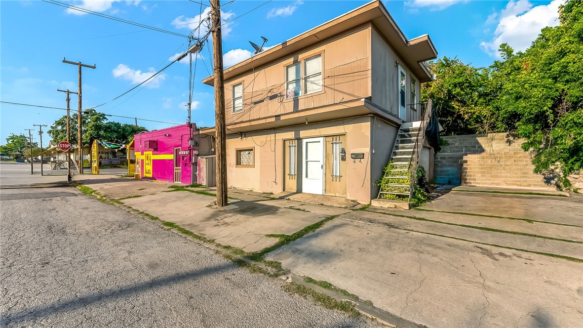 2148 Cincinnati Ave Property Photo 6