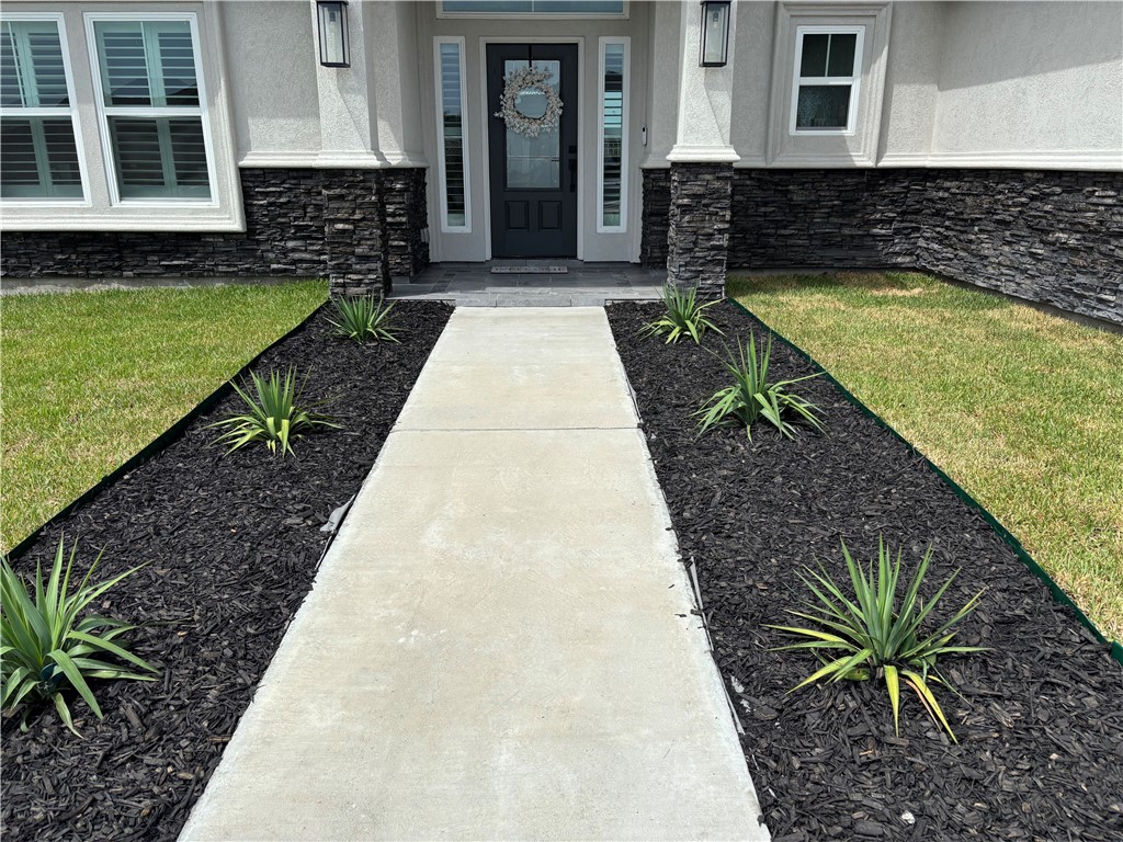 Undefined Property Photo 2
