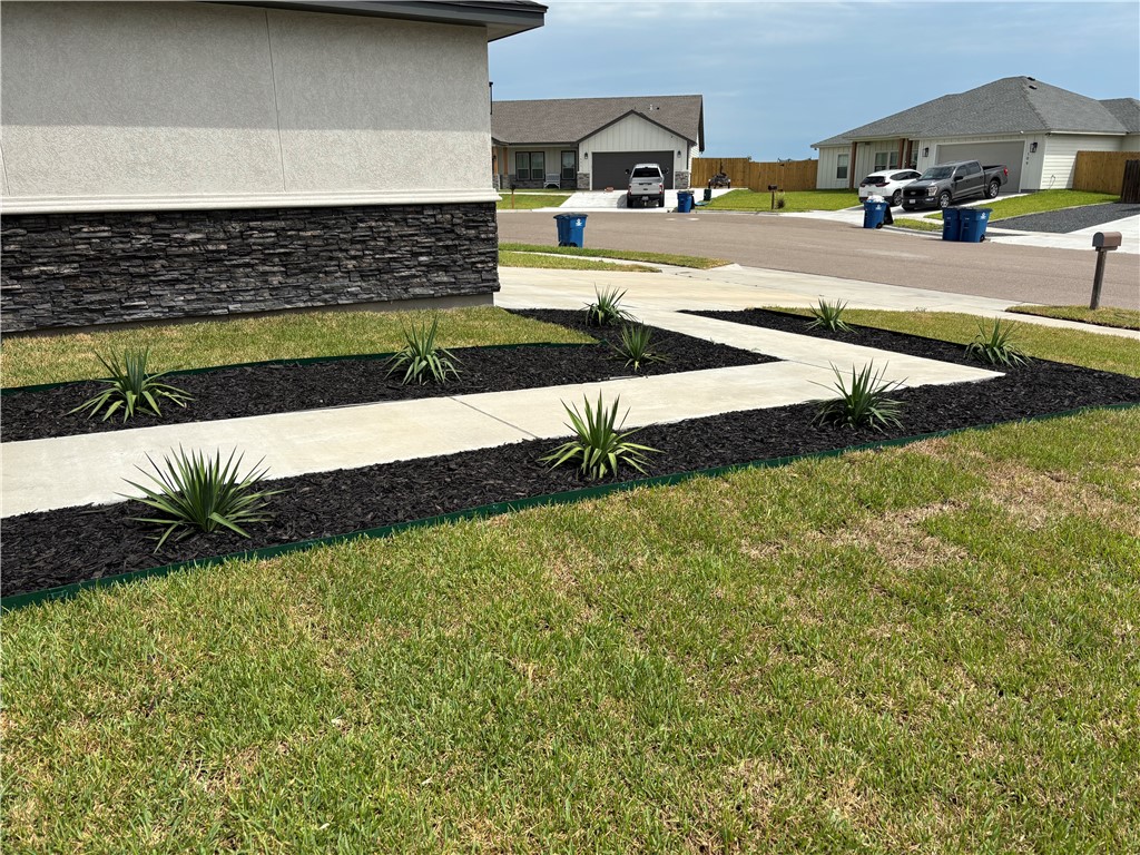 Undefined Property Photo 3