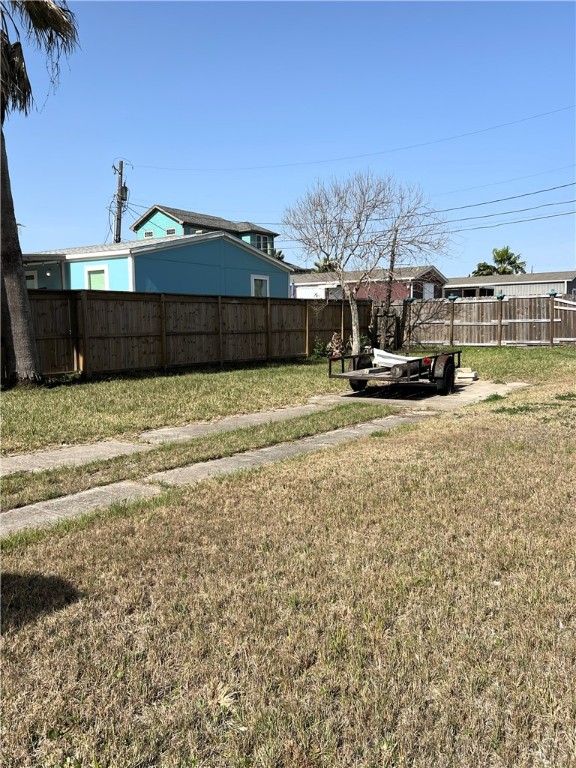 1510 Whispering Sands St Property Photo 32