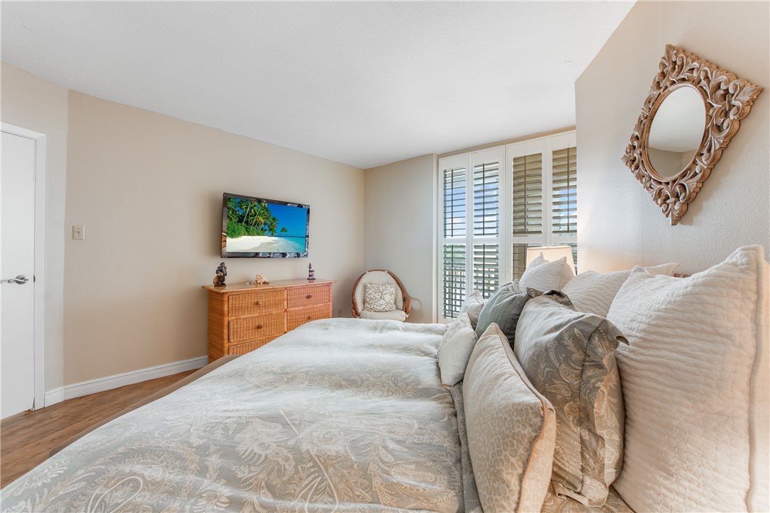 6649 Seacomber Dr 306 Property Photo 20