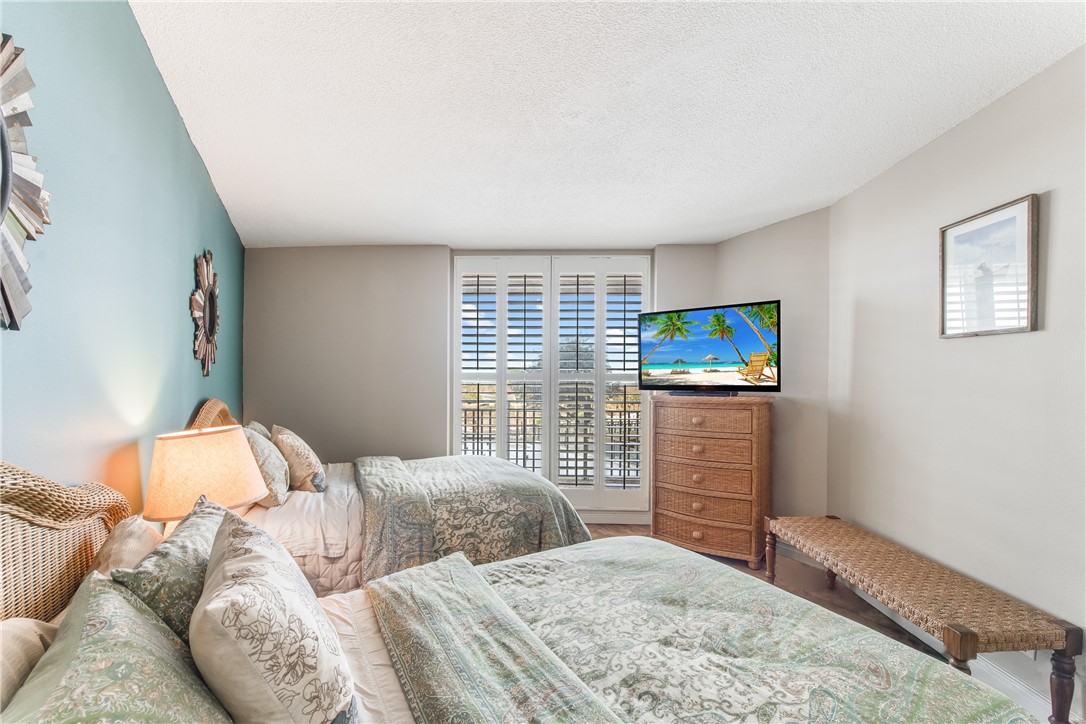 6649 Seacomber Dr 306 Property Photo 26