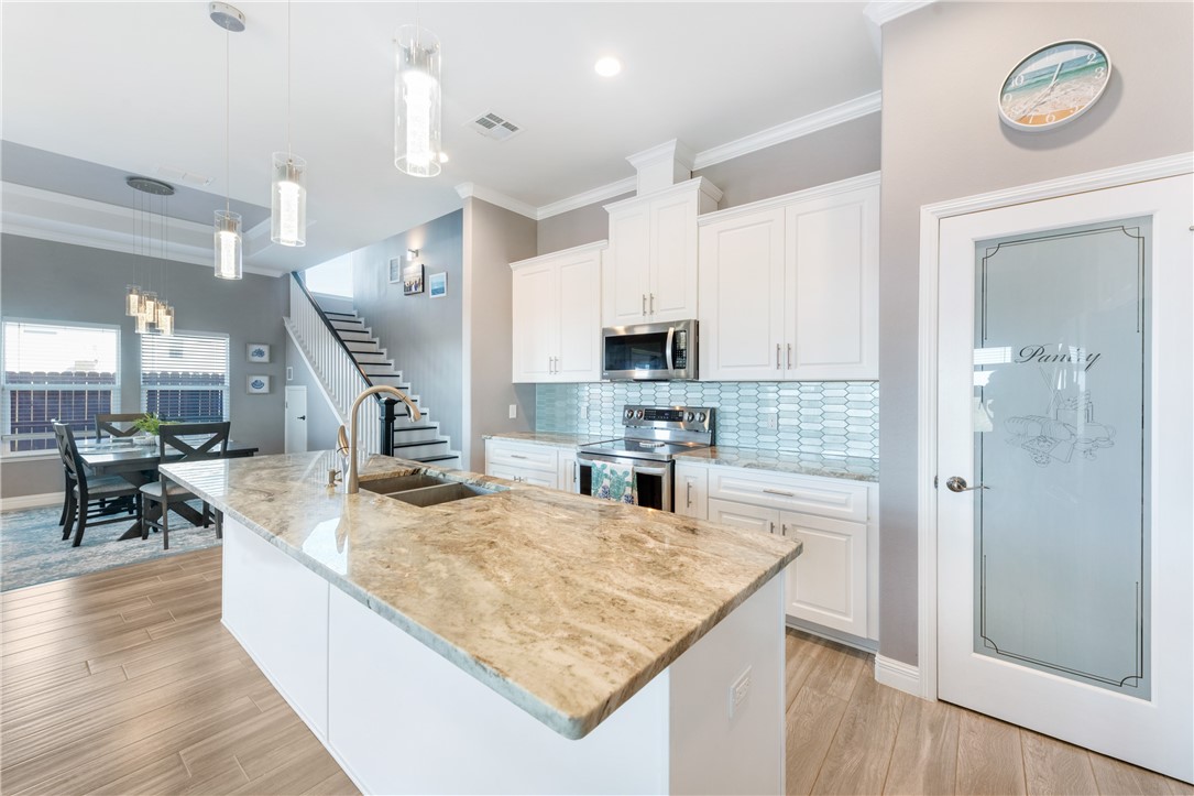 7562 La Concha Blvd Property Photo 12