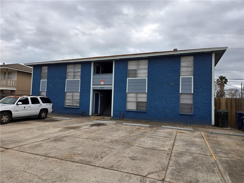937 Quetzal St 2 Property Photo 1