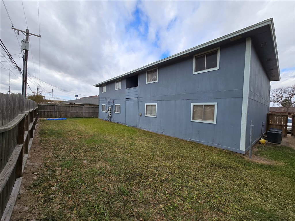 937 Quetzal St 2 Property Photo 2