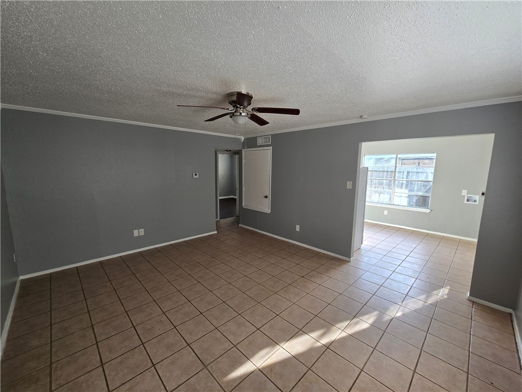 937 Quetzal St 2 Property Photo 3
