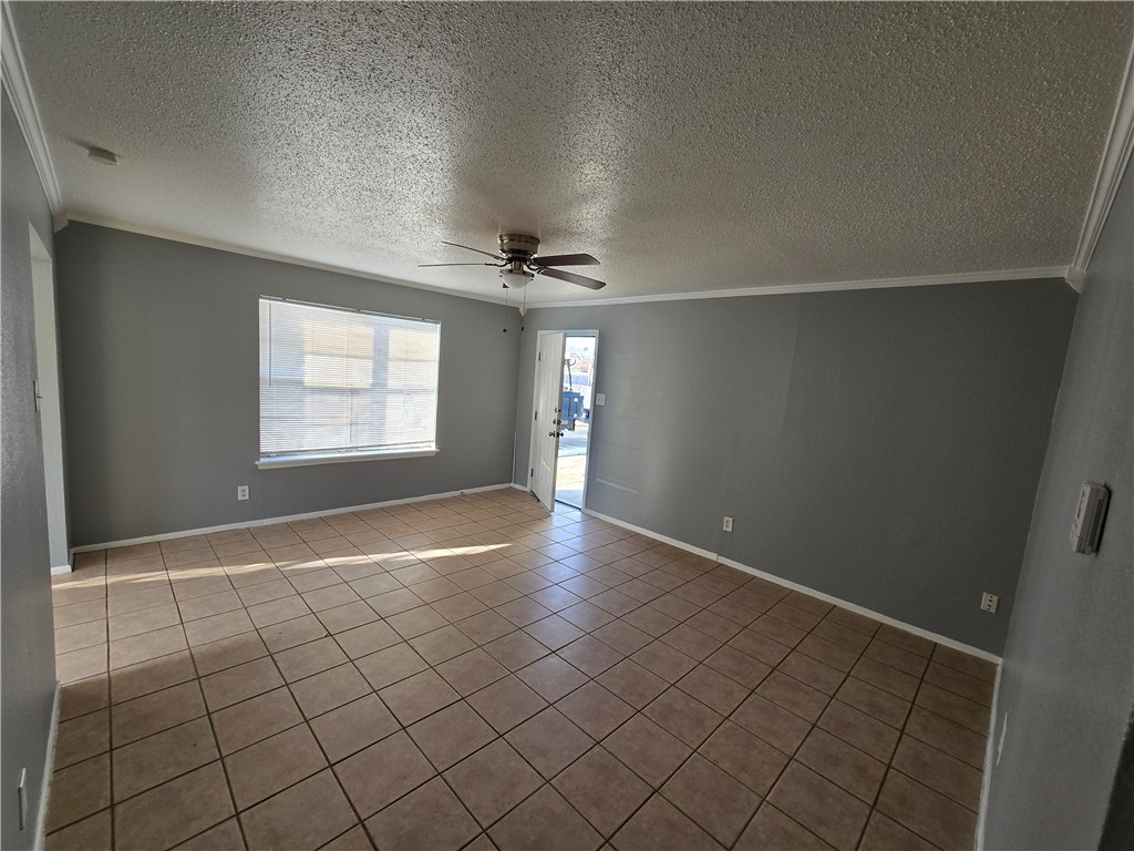 937 Quetzal St 2 Property Photo 5