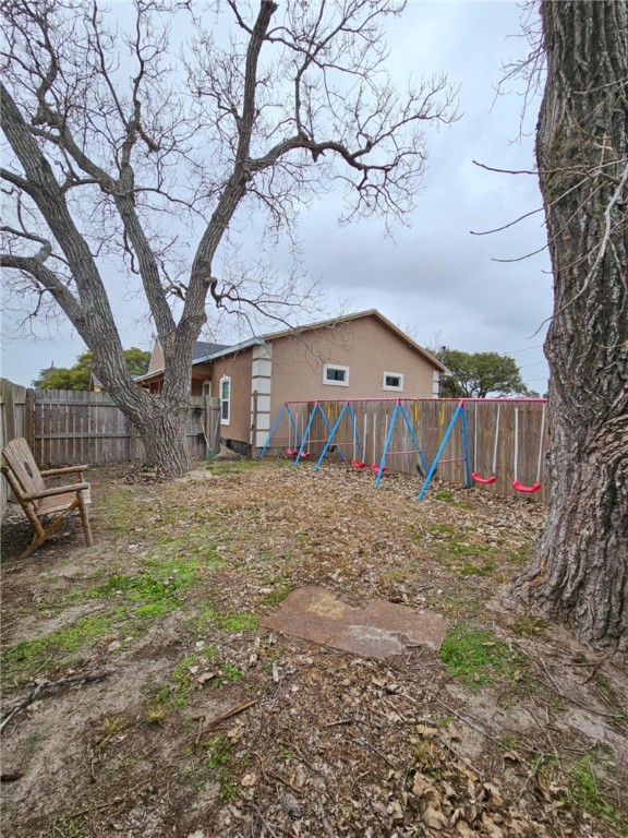 129 S Verne St Property Photo 6