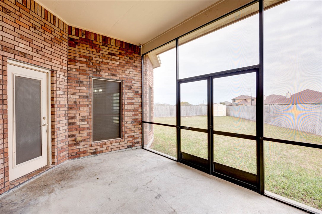3702 E Lake Dr Property Photo 29
