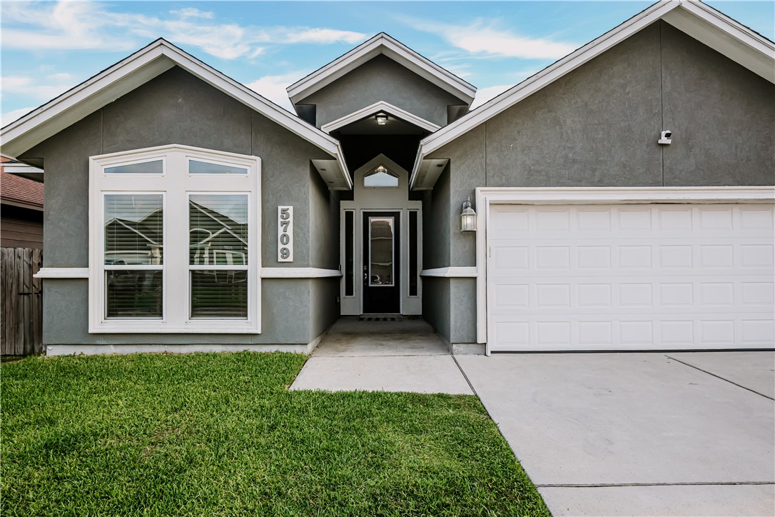 5709 Bella Di Giorno Dr Property Photo 1