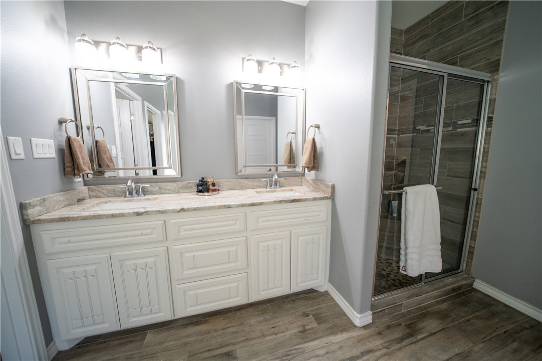 5709 Bella Di Giorno Dr Property Photo 13