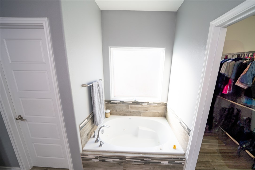 5709 Bella Di Giorno Dr Property Photo 15