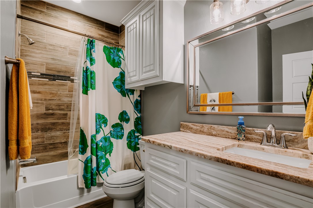 5709 Bella Di Giorno Dr Property Photo 17