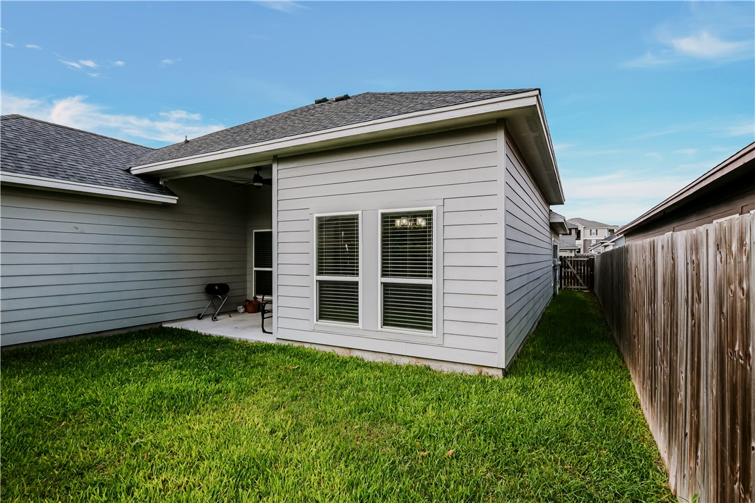 5709 Bella Di Giorno Dr Property Photo 25