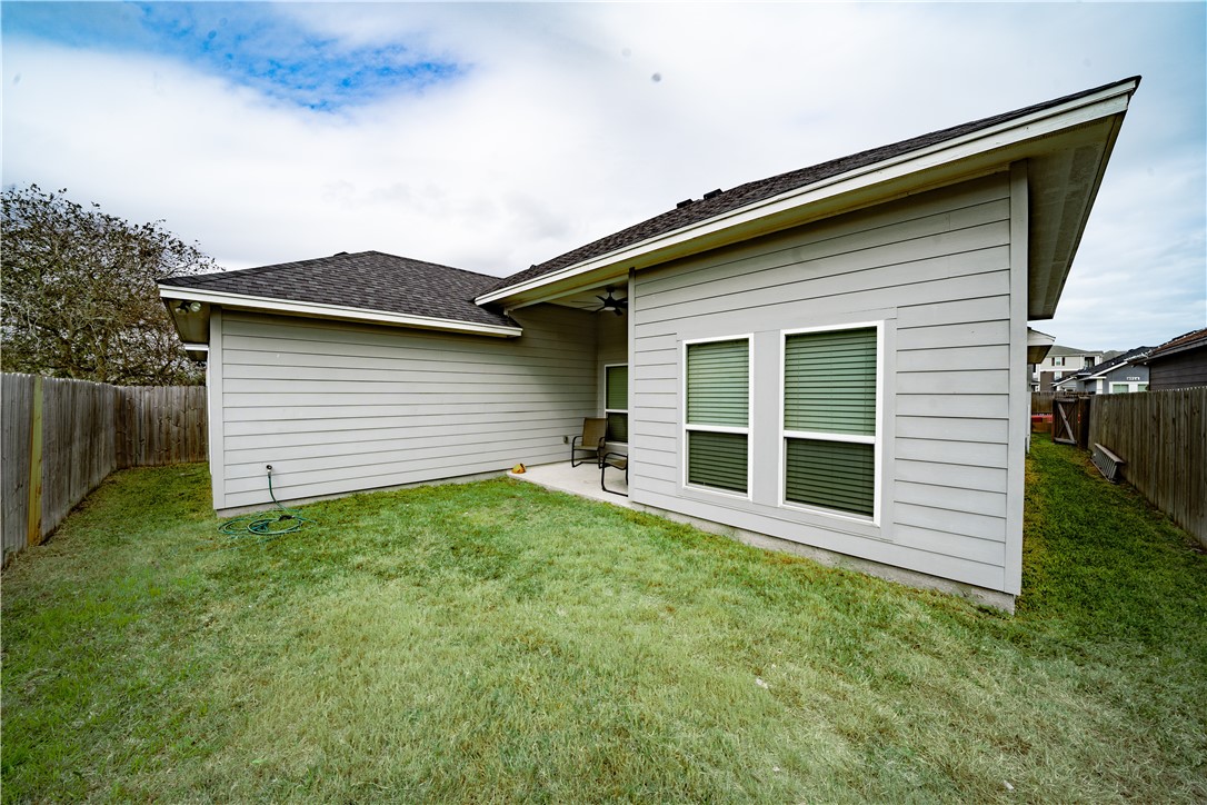 5709 Bella Di Giorno Dr Property Photo 31