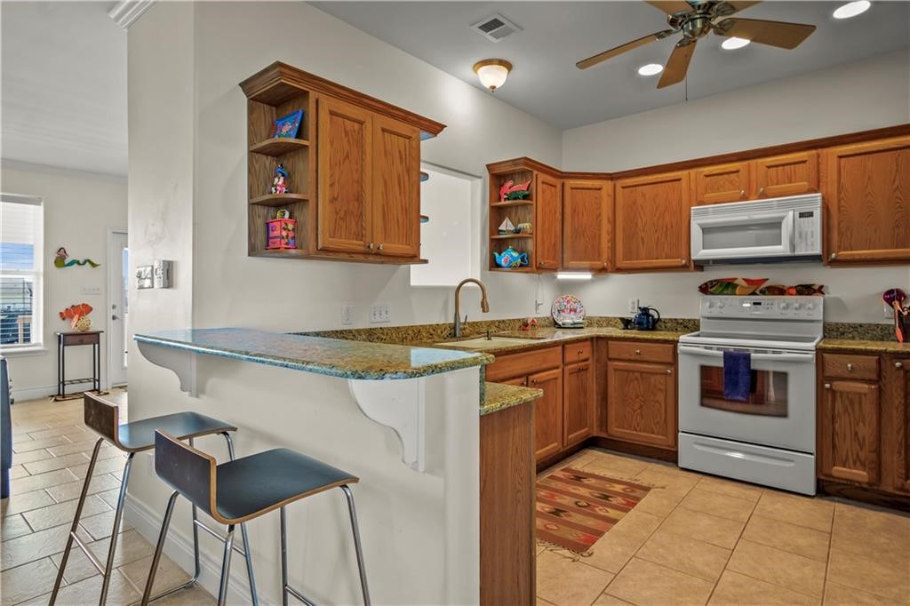 1833 S 11th St F-4 Property Photo 19