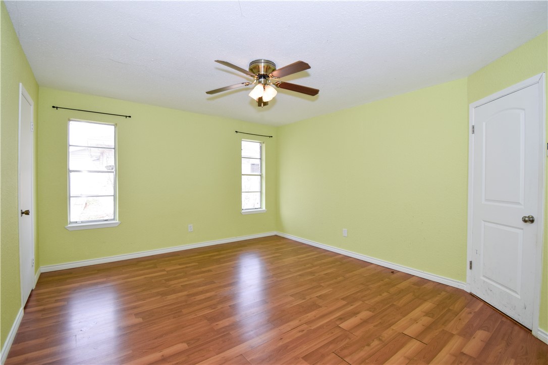 11630 Coleta Creek Dr Property Photo 9