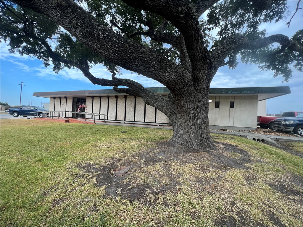205 Profit Dr Property Photo 5