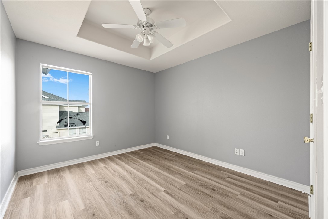 15110 Leeward Dr 303 Property Photo 12
