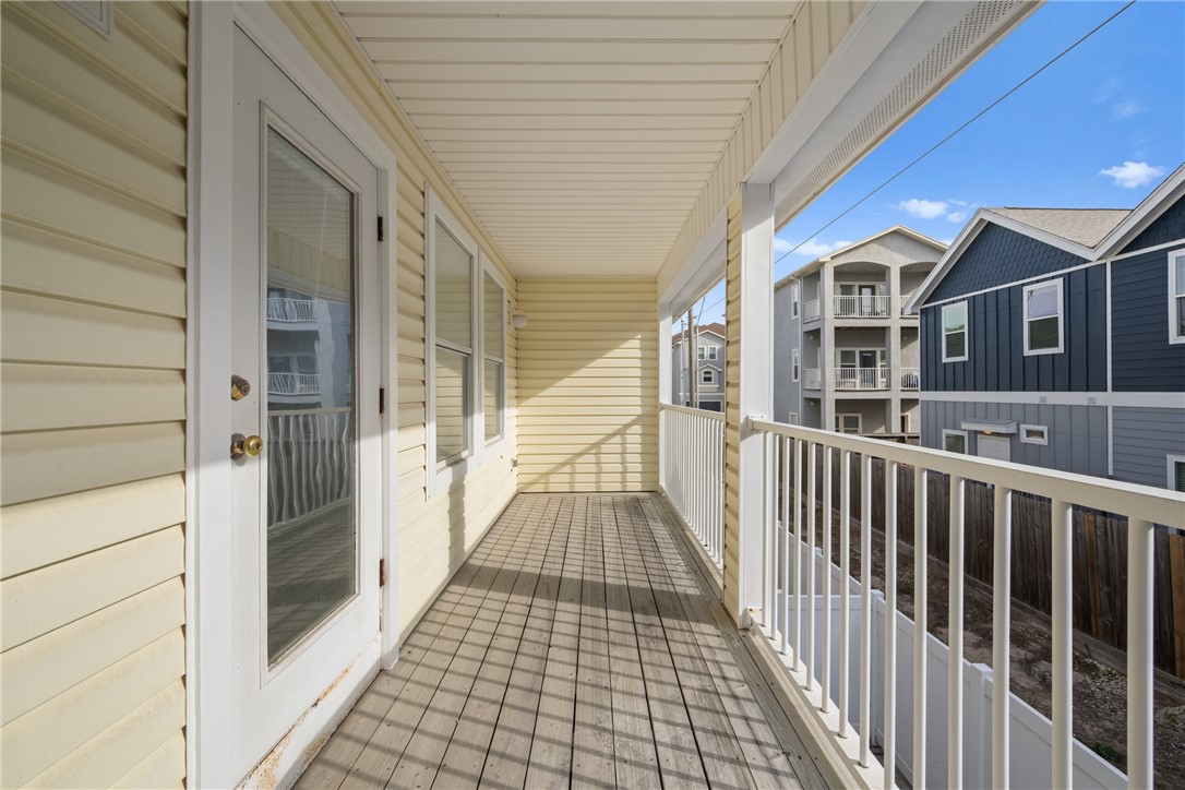 15110 Leeward Dr 303 Property Photo 16