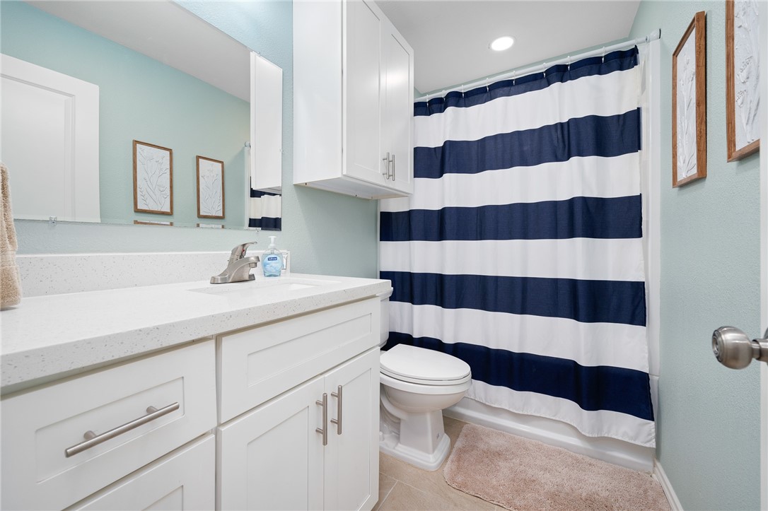 609 Lauderdale Dr Property Photo 20