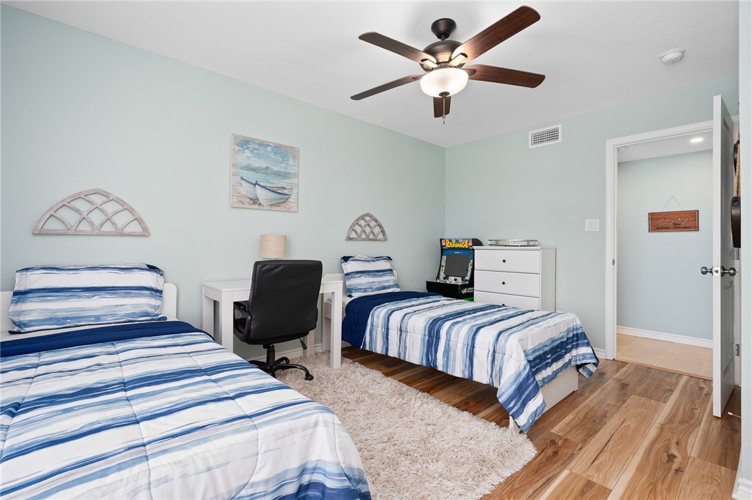 609 Lauderdale Dr Property Photo 22