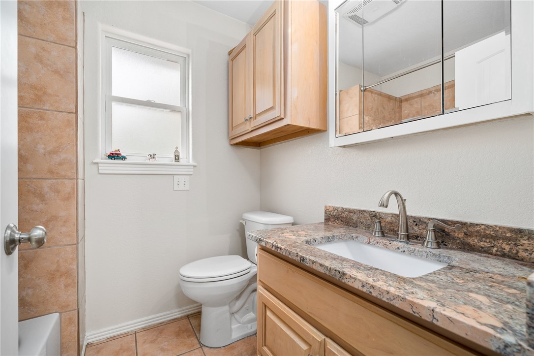 17 Circle Lake Dr Property Photo 19