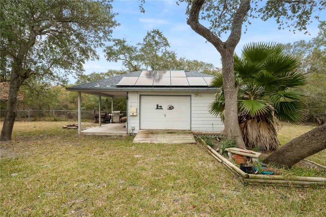 17 Circle Lake Dr Property Photo 24