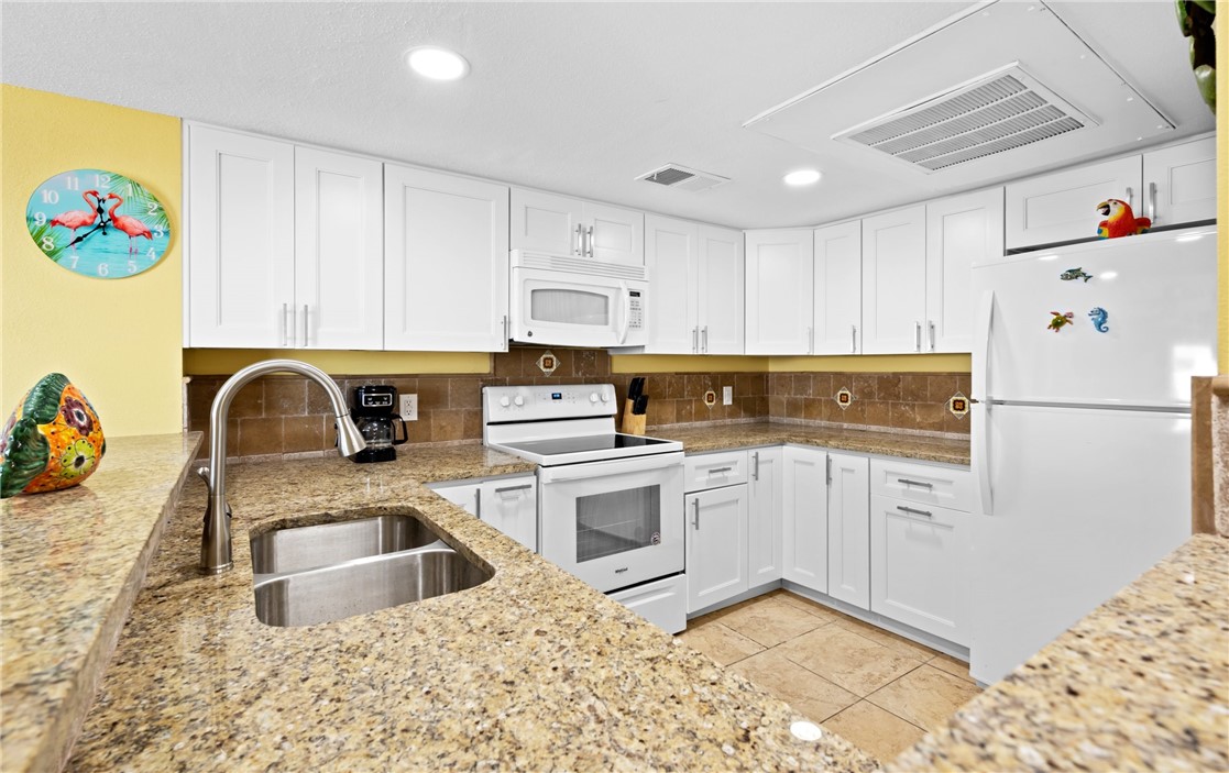 4903 Hwy 361 Property Photo 14