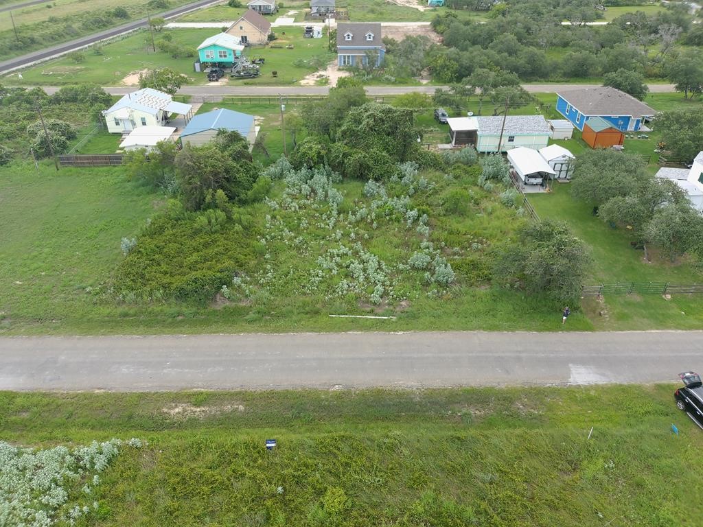 181 Shady Oak Ln Property Photo 4