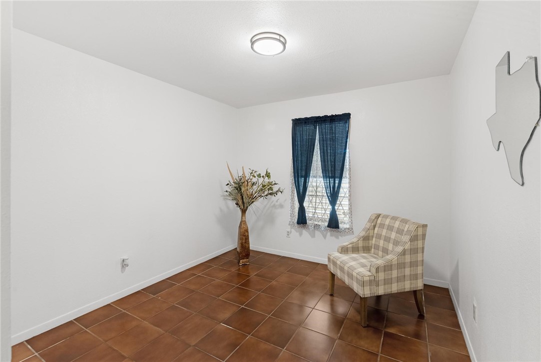 6225 Sweeney Dr Property Photo 16