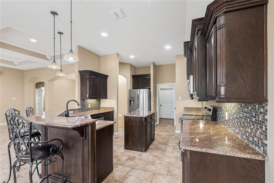 6858 Sir Moses Property Photo 14