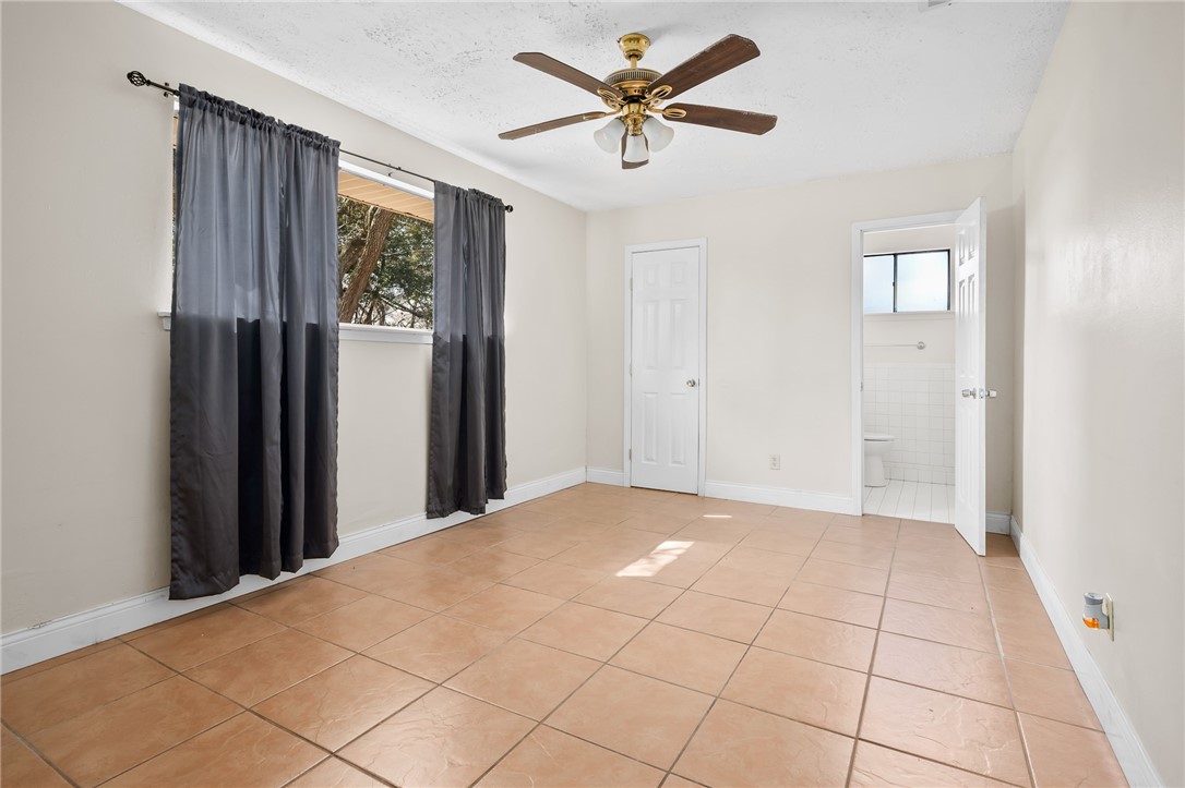336 Lawn Dr Property Photo 15