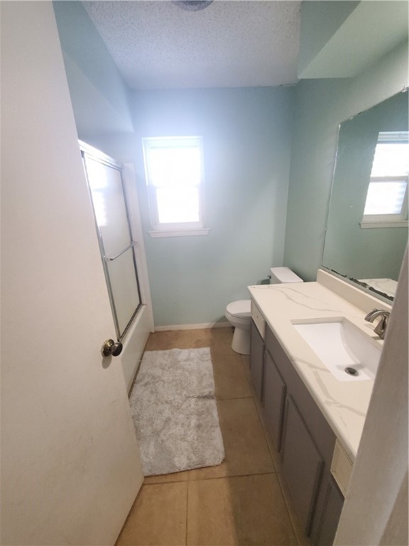 1901 Thames Dr Property Photo 7