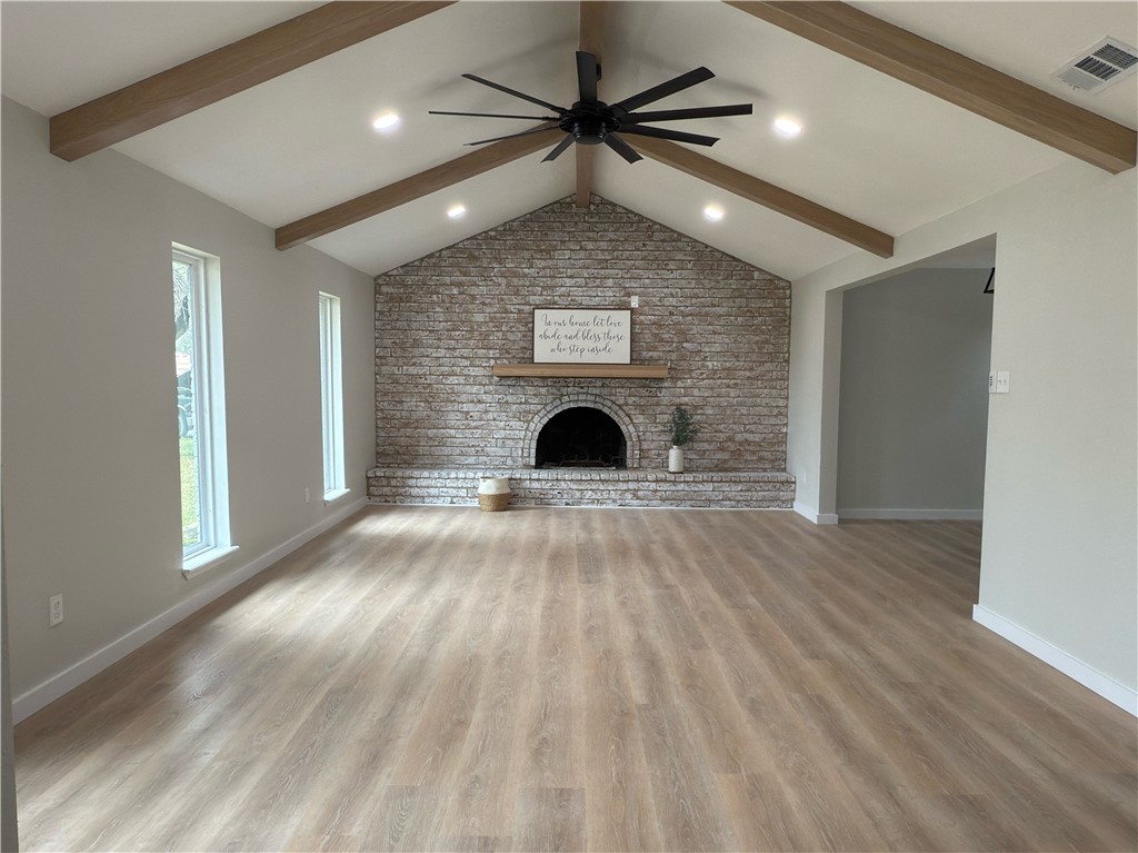 6826 Lumberdale Circ Property Photo 4