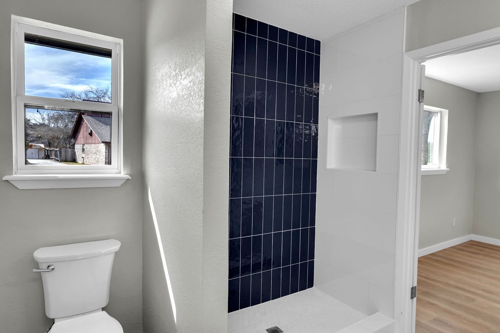 6826 Lumberdale Circ Property Photo 23