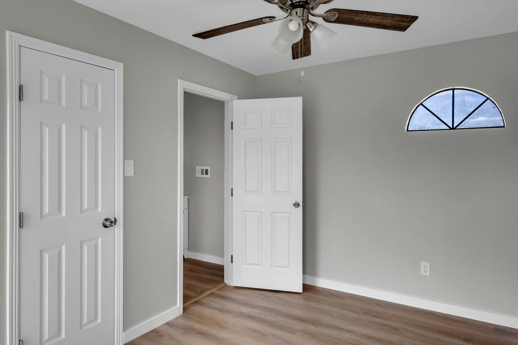 6826 Lumberdale Circ Property Photo 29