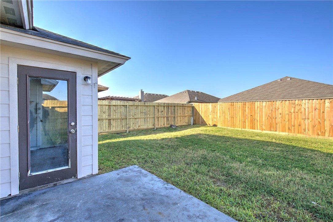 1725 Barlow Trail Property Photo 29